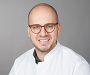 Dr. med. Tobias Jorg