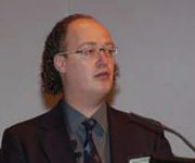 Dr. med. Awi Wiesel