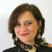 Dr. Laura Bindila