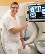 Prof. Dr. Dr. med. Boris Bodelle Prof. Dr. Dr. med. Boris Bodelle