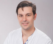 Dr. med. Alexander Desuki Dr. med. Alexander Desuki