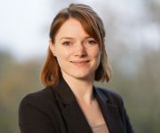  Stefanie Deckert