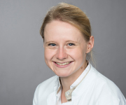 Dr. med. Alexandra Klein Dr. med. Alexandra Klein