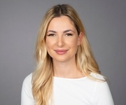 Jülide Senyigit Jülide Senyigit