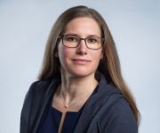 Dr. Katharina Geschke Dr. Katharina Geschke