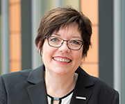  Marion Hahn