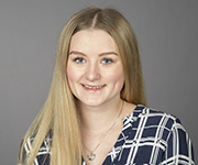  Laura Hauser