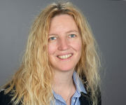 Ilona Huber