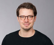 Dr. rer. nat. Eric Jacobi Dr. rer. nat. Eric Jacobi