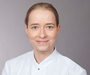 Dr. med.  Nadja Joß