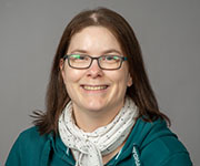  Nicole Kuhnt