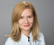 Dr. medic. Oana Lozan Dr. medic. Oana Lozan