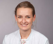Dr. med. Susanne Theis Dr. med. Susanne Theis