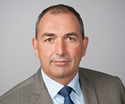 Dr. André Michel