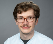 Dr. med. Tobias Möller Dr. med. Tobias Möller
