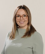  Michiko Yvonne Feldmeyer