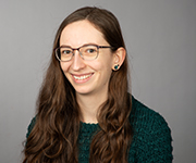  Sarah Neuroth