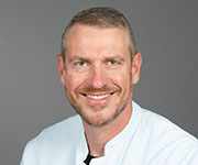 Dr. med.  Michael Nienhaus
