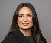Suzan-Kardelen Özdemir Suzan-Kardelen Özdemir