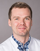 Dr. med. Julian Riedel Dr. med. Julian Riedel