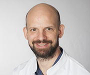 Dr. med. Tobias Ruf Dr. med. Tobias Ruf
