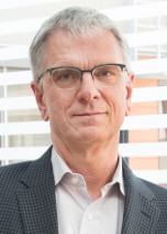 Univ.-Prof. Dr. Wolfram Ruf Univ.-Prof. Dr. Wolfram Ruf