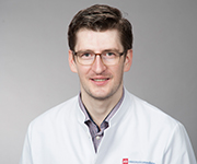Dr. med. Daniel Sasca Dr. med. Daniel Sasca
