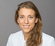 Dr. med. Mona Schmidt