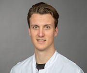  Sebastian Schott