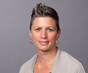  Julia R. Steinmann