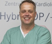  Dominik Wolf