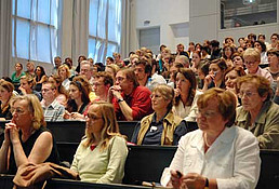 Hörsaal Impressionen