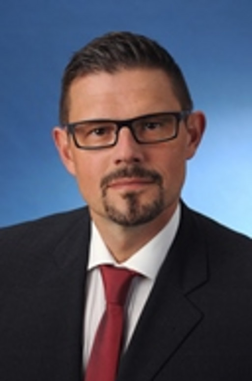 Univ.-Prof. Dr. Oliver Krämer