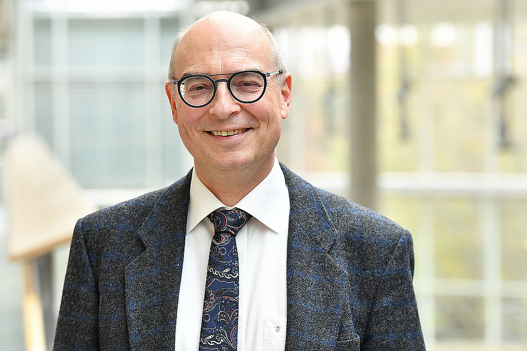 Prof. Dr. Dr. h.c. Volker Lipp