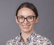  Ivana Beric