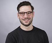  Adrian Domidian