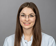 Dr. med. dent. Helena Albrecht Dr. med. dent. Helena Albrecht