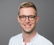 Dr. med. Leon Schmidt