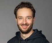  Yannick Neumann