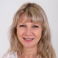 PD Dr. Julia Leschik