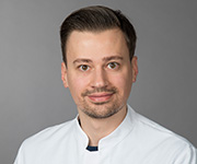 Dr. med. dent. Matthias Tkotz