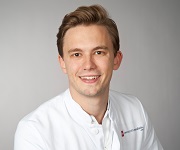 Dr. med. Gerald Laux Dr. med. Gerald Laux