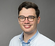 Dr. Dr. med. Lukas Müller, MBA