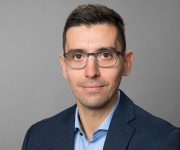  Dimitar Kazarmov