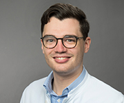 Dr. Lukas Müller, MD/PhD