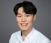 MD/PhD Josef Shin