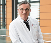 Univ.-Prof. Dr. med. Matthias Theobald