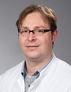 Dr. med. Ralph Timaru-Kast